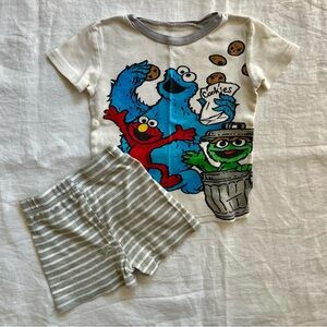 Cotton Sesame Street PJ Set (5T)